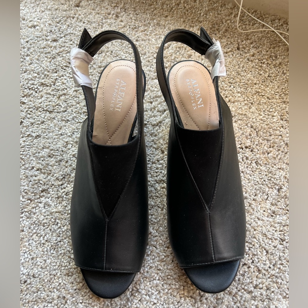 Alfani Step N Flex Black Women's Slingback Shoes. New size 10 Women’s